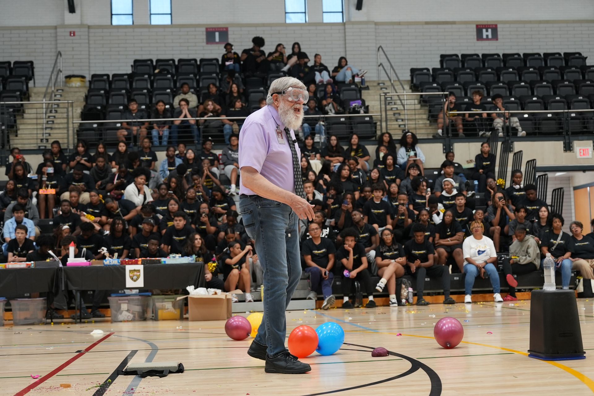 William Phillips, a Distinguished University Professor of physics and a senior investigator in RQS, showed how extreme low temperatures often used in quantum research can affect everyday objects like balloons or rubber balls.